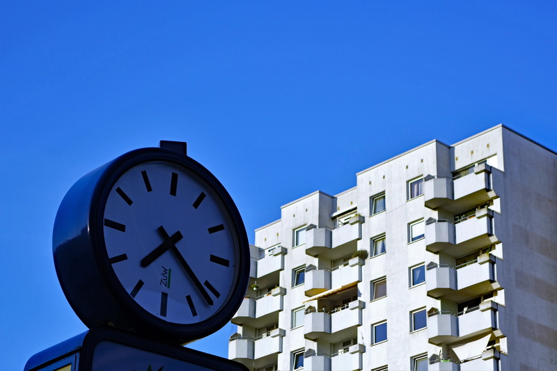 nature, clock, sky, clear sky, low angle view, architecture, building exterior, 5K, time, shape, minute hand, blue, no people, circle, time conversion