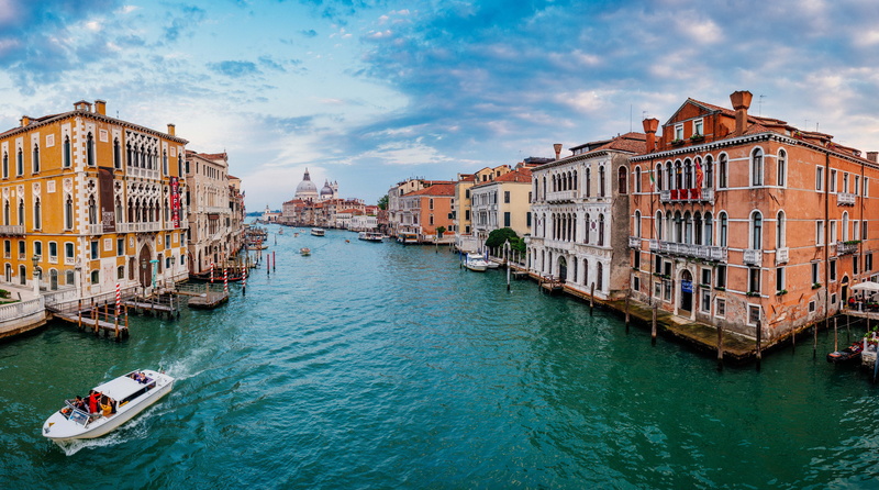 lagoon, cloud - sky, mode of transportation, 8K, architecture, summer, waterfront, building, traditional design, transportation, no people, sea, travel