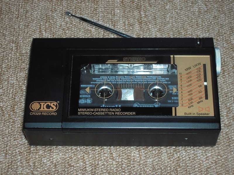 old, technology, arts culture and entertainment, communication, old-fashioned, Electronic, single object, music, analog, playback, indoors, no people, 2K
