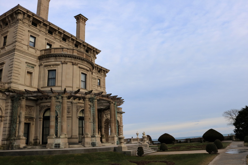 rhode island, religion, day, low angle view, mansion, nature, united states, architecture, 5K, outdoors, ruined, history, ancient, the breakers, tree