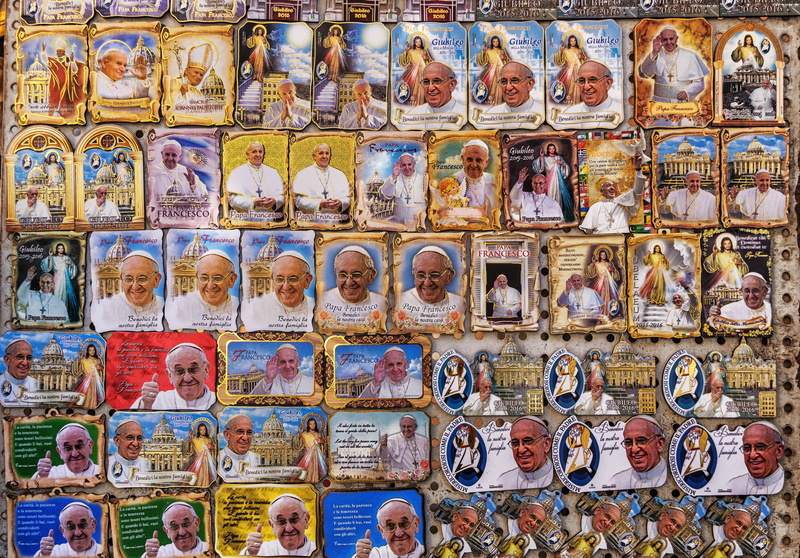 image, abundance, creativity, multi colored, Tourism, Church, photo, full frame, market stall, the past, retail, rome, holy father, male likeness, variation