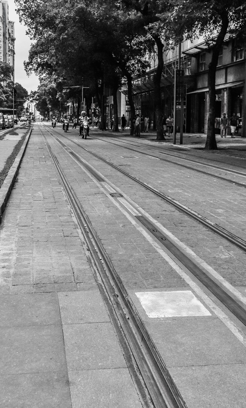 black, brazil, track, railroad track, day, diminishing perspective, nature, street, rio, calle, architecture, built structure, city life, road, lines, leading