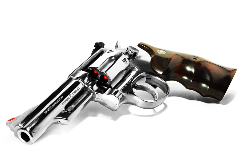 safety, gun, cut out, key, steel, single object, handgun, metal, revolver, weapon, 4K, white background, army, protection, wesson, close-up, War and Army