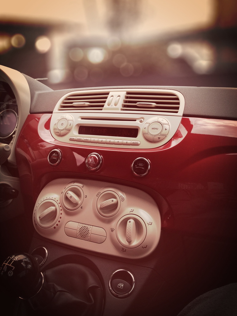 luxury, vent, focus on foreground, aircon, gearshift, steering wheel, 2K, fiat 500, auto, air conditioner, dashboard, control, indoors, retro styled, transportation