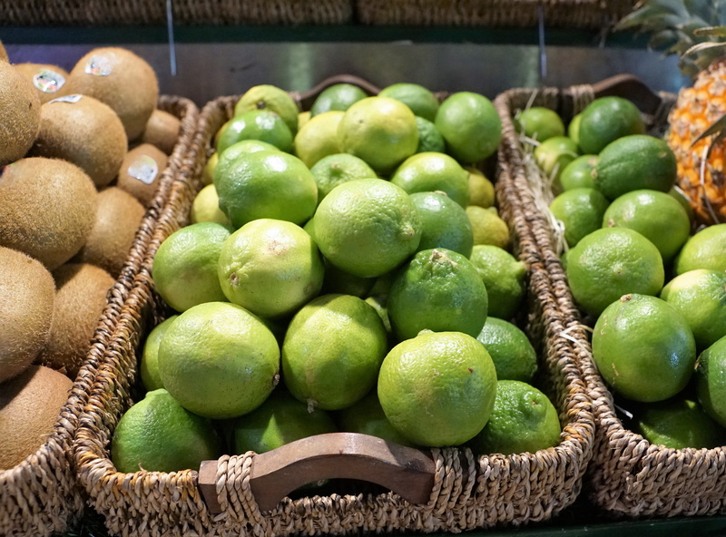 food, close-up, sale, leisure, high angle view, spa, refreshment, yellow, kitchen, citrus, beauty, cocktail, sorbet, basket, sour, eat, decoration, retail