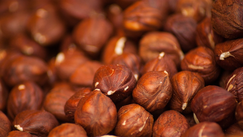 chestnut - food, food, healthy eating, fruit, indoors, hazelnuts, abundance, hazel, no people, market, brown, bunch, close-up, backgrounds, large group of objects