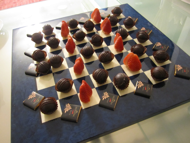 strategy, arrangement, chocolate confectionery, fine chocolates, in a row, confiserie, dessert, Chocolate, indulgence, close-up, freshness, text, chocolate truffles