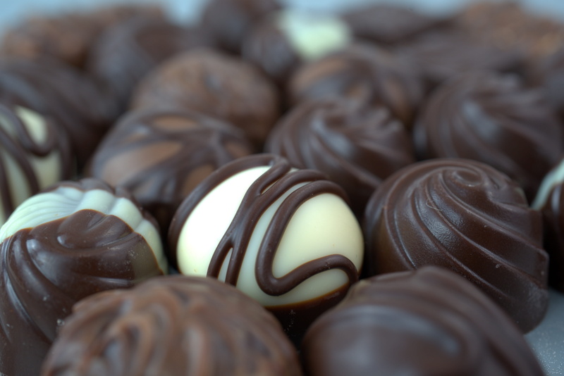 group of objects, truffle, 5K, nutrition, chocolate, still life, no people, selective focus, brown, delicious, freshness, temptation, calories, sweet
