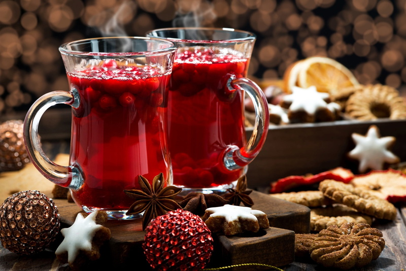 fruit, 1080P, cranberry, still life, food and drink, glass, cookies, table, refreshment, focus on foreground, spice, cup, star anise, indoors, New year