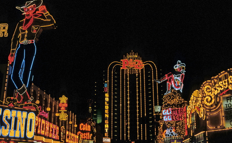 5K, building exterior, skyscraper, usa, sky, arts culture and entertainment, light, travel destinations, america, signs, low angle view, outdoors, casino