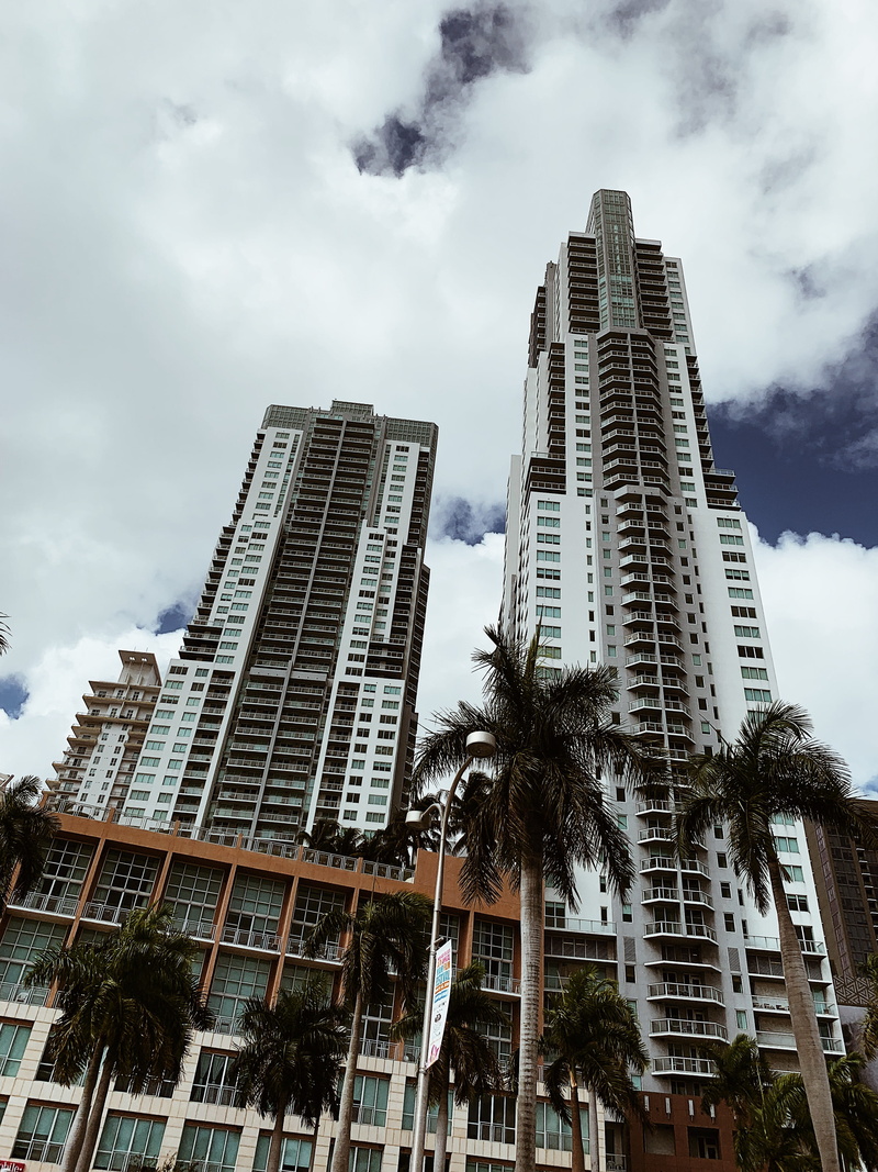 sky, neighborhood, united states, apartment building, low angle view, tropical climate, apartment, 301 biscayne blvd, modern, office building, urban, downtown