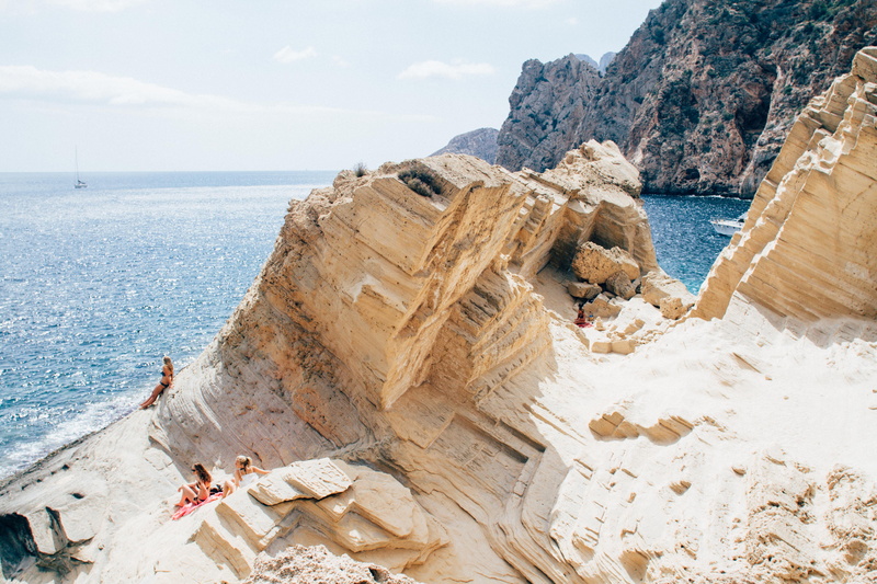 photography, coast, land, body, near, cliff, sky, outdoors, ocean, island, cliff coast, landscape, yatch, daylight, tranquility, solid, sea beach, mountain