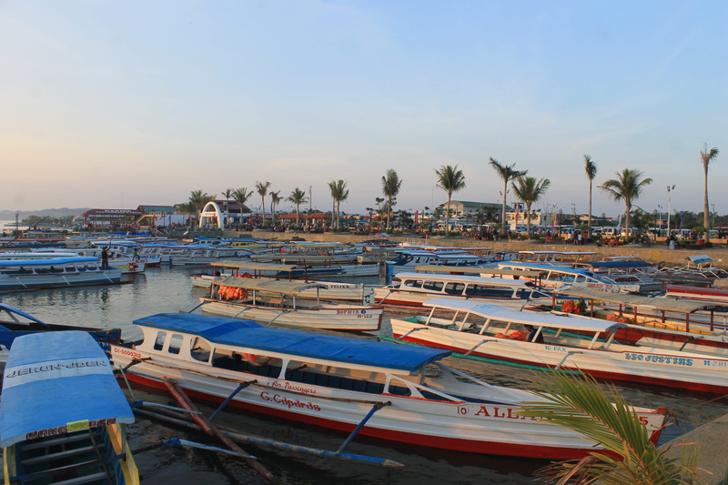 island, architecture, no people, tree, sky, marina, moored, travel, fishing boat, wave, tropical climate, harbor, nature, water, sea, 4K, built structure