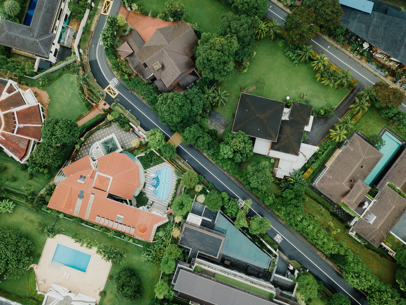 high angle view, building, potted plant, residential district, view, city, building exterior, water, 4K, built structure, tree, rooftop, aerial, street