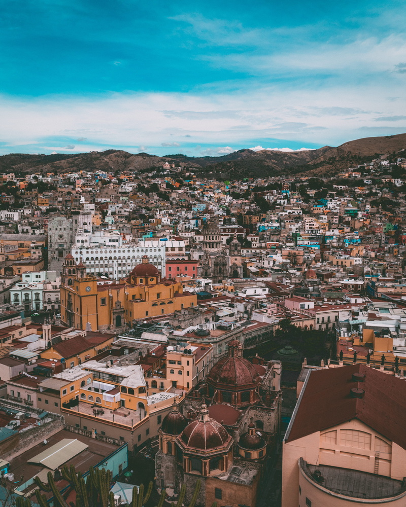 crowd, mexico, architecture, buildings, landscape, mountain, building exterior, street, settlement, 4K, guanajuato, residential district, city, nature