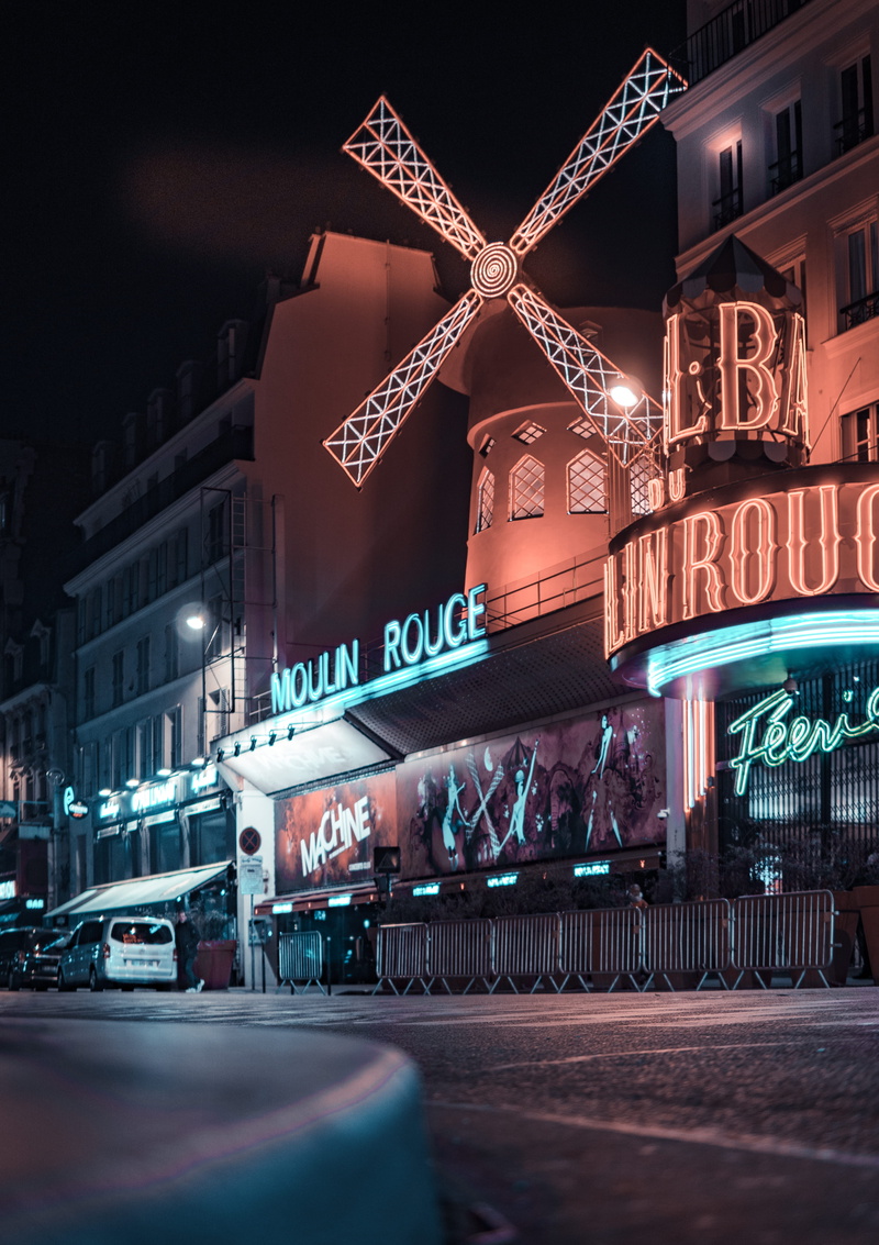 travel, christmas, neon, no people, structure, night, architecture, curb, moulin, built structure, quiet, rouge, building exterior, decoration, nature