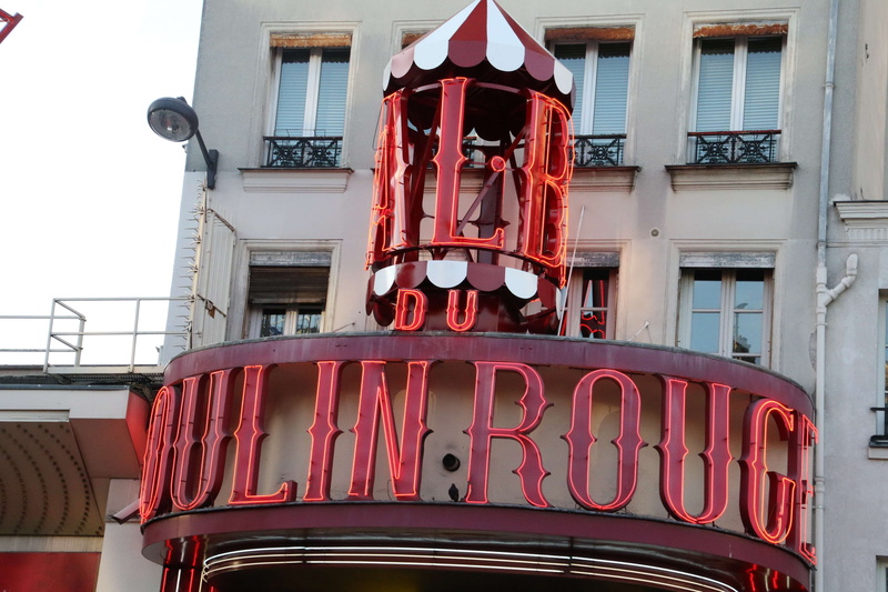building, 4K, moulin rouge, industry, no people, communication, france, hanging, city, windmill, outdoors, rouge, clear sky, sky, french capital, architecture