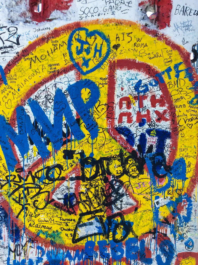 built structure, potsdamer platz, wall - building feature, no people, western script, 1080P, backgrounds, full frame, communication, creativity, mural
