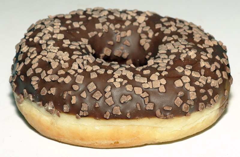 baked, white background, still life, unhealthy eating, ready-to-eat, food, ring, torus, chocolate, sweet food, benefit from, glazed food, delicious, no people