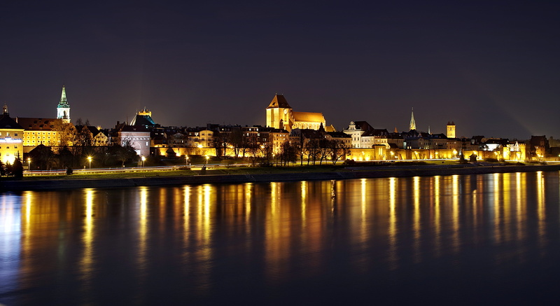 body, castle, panorama, wisla, sky, near, no people, building, toruń, cityscape, built structure, tourism, light, long exposure, texas at night, waterfront