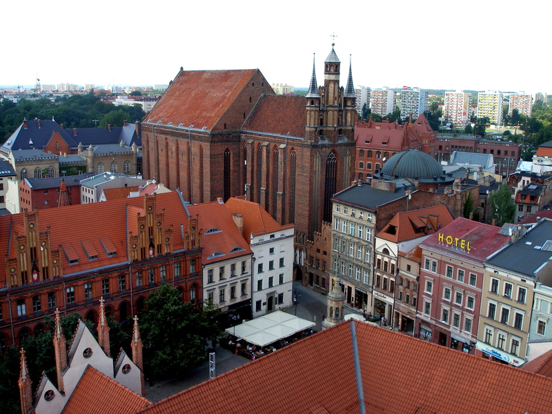 building, townhouses, house, the market, roof, bridge, day, river, high angle view, houses, buildings, cityscape, the city centre, history, place of worship