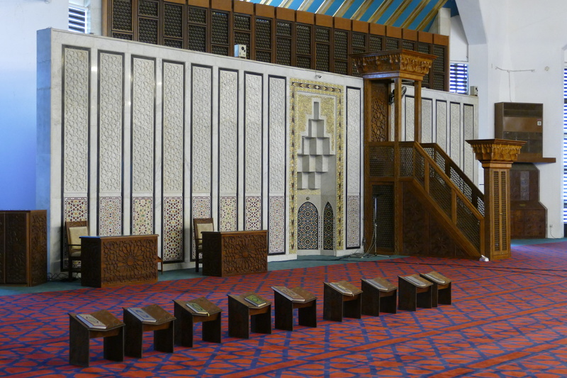 nature, entrance, carpet, in a row, building exterior, prayer, door, jordan, built structure, outdoors, no people, architecture, empty, building, place of worship