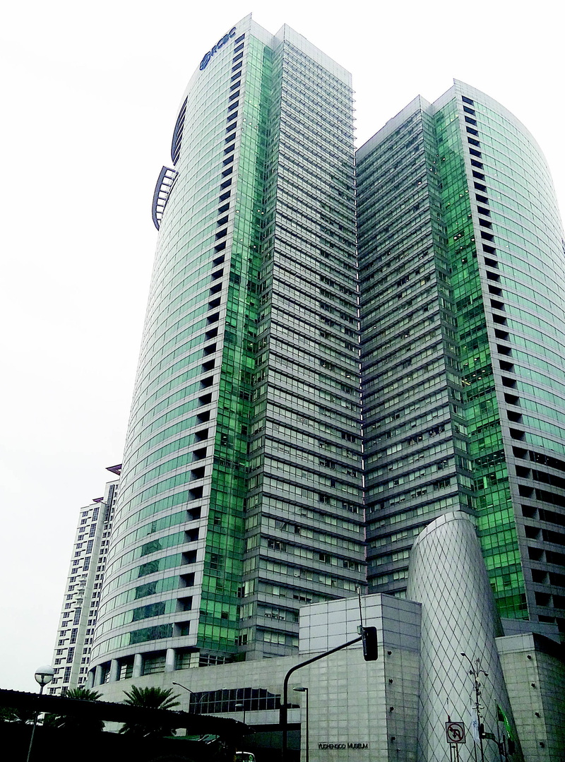 construction, office building exterior, skyscraper, day, outdoors, urban, structure, modern, office, yuchengco museum, no people, low angle view, makati