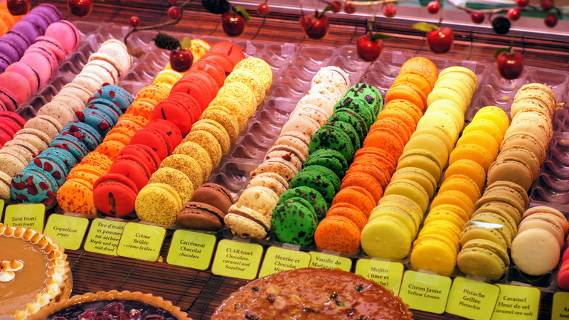 sale, no people, macaroon, store, temptation, color, choice, retail display, sweet food, bakery, ville de québec, variation, mouth watering, pastry, baked pastry item