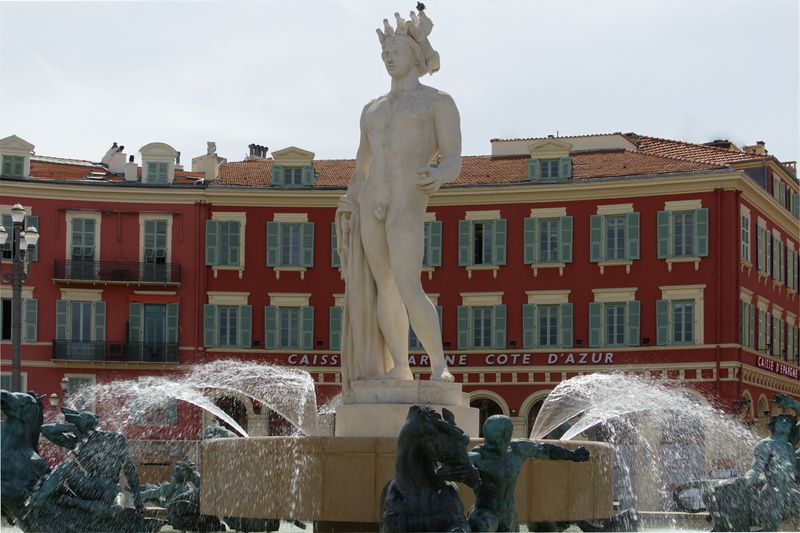 fountain, spraying, statue, architecture, creativity, outdoors, 4K, nice, human representation, incidental people, sculpture, building exterior, nature