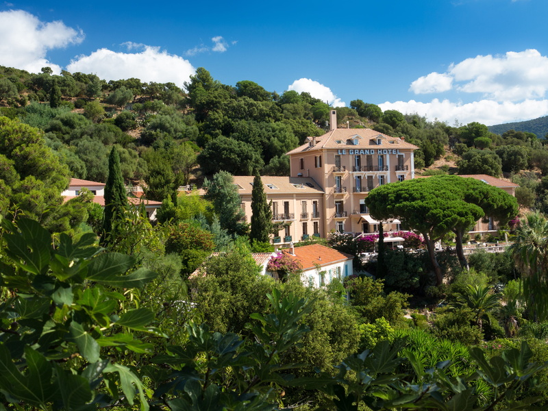 côte d  azur, plant, luxury, built structure, no people, South Of France, beauty in nature, city, house, foliage, residential building, Mediterranean, 4K