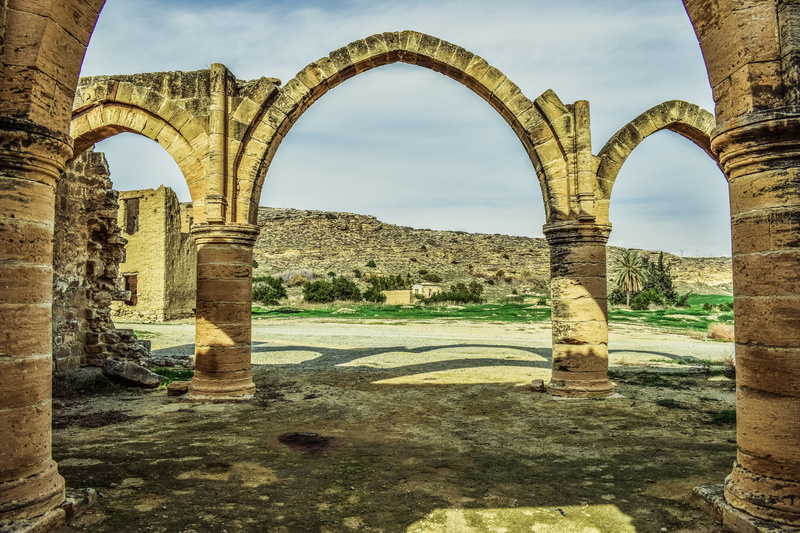 travel, tourism, water, 5K, history, old ruin, historic, column, ruined, arched, cyprus, archaeology, outdoors, 15th century, architecture, no people
