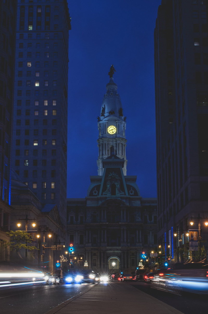 clock, architecture, tall - high, streetlight, office building exterior, sky, illuminated, motor vehicle, philadelphia, dusk, clock face, travel destinations