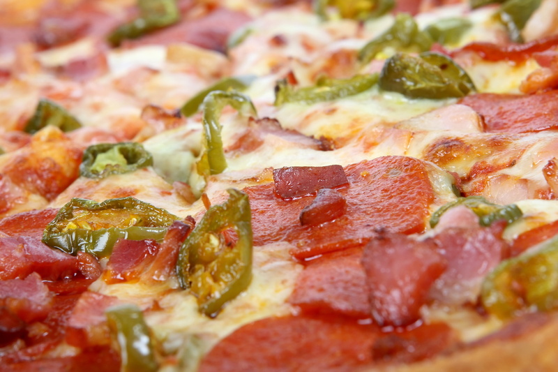 backgrounds, jalapeno, yellow, cheese, mozzarella, selective focus, green, macro, dough, tomato, slice, good, deliver, red, processed meat, close-up, freshness