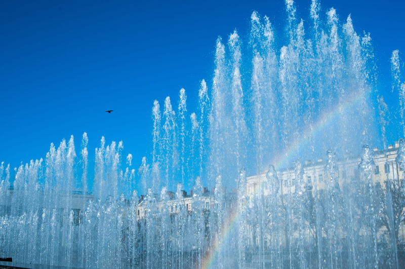 park, stroll, pigeons, animal themes, rainbow, animal, sky, city park, air vehicle, water, finland station, 4K, vertebrate, no people, fountains, spray