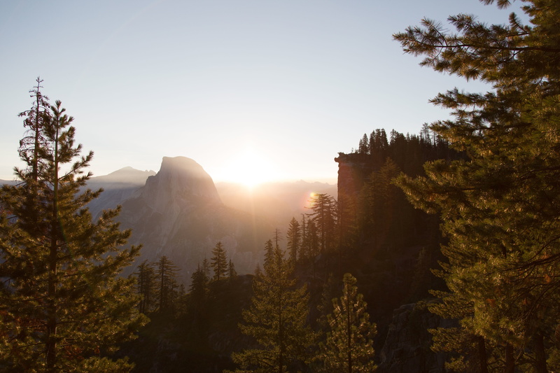 sunbeam, landmark, half dome, coniferous tree, ti-sa-ach, tourism, leaf, 5K, california, valley, usa, green, plant, winter, sunrise, sky, outdoors, near