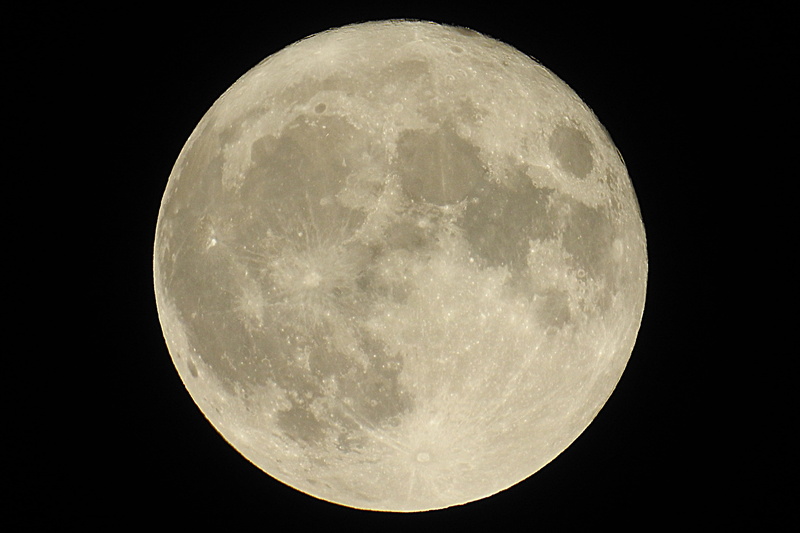 geometric shape, night photograph, planetary Moon, space, astronomy, shape, night, beauty in nature, majestic, circle, moon, scenics - nature, moonlight