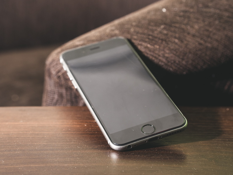 gray, iphone, texture, space, Table, wooden, business, wood, digital, phone, selective focus, Technology, smart phone, background, device screen, empty