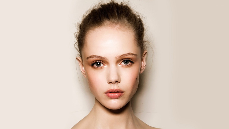 teenager, headshot, beautiful people, women, indoors, young adult, beauty, beautiful woman, looking at camera, studio shot, face, portrait, Frida Gustavsson