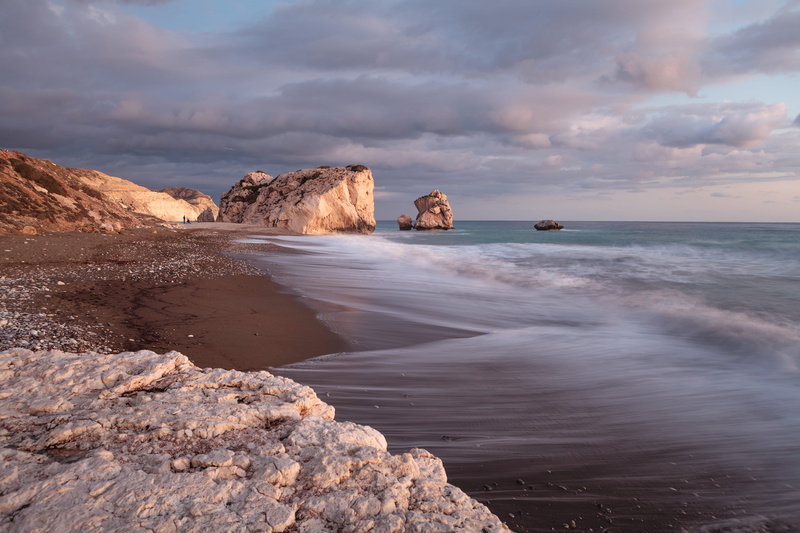 tranquility, sky, long exposure, beach, promontory, eroded, motion blur, tranquil scene, outdoors, nature, horizon, cloud, coast, ocean, beauty in nature