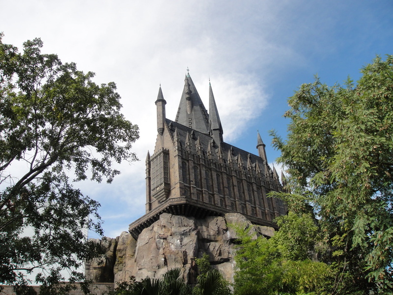 history, tree, gray, sky, the past, painted, spire, plant, harry potter, religion, day, low angle view, famous Place, building exterior, built structure