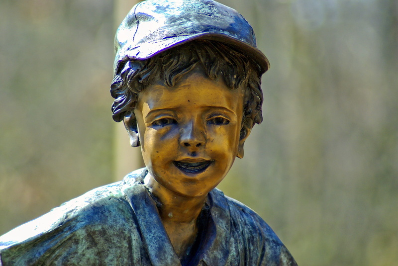 leisure activity, statue, sculpture of child, stature, lifestyles, childhood, bronze, real people, boy, head, females, fort smith, portrait, day, outdoors