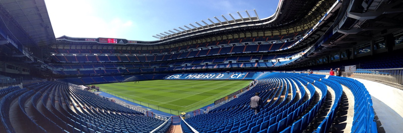 sport, Court, blue, outdoors, playing field, daytime, soccer, soccer field, team sport, city, Bernabeu, grass, built structure, sky, night, Stadium, floodlit