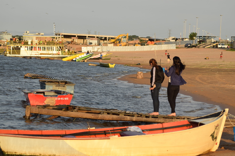 adult, men, outdoors, paraguay, casual, sea, mode of transportation, leisure activity, nautical vessel, full length, architecture, standing, lifestyles