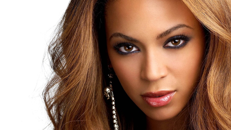 hair, shiny, looking At Camera, elegance, eyeliner, one Person, beyonce, human Skin, females, people, isolated, earrings, looking, front View, young women