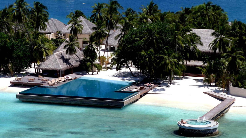 tourist resort, blue, white, wealth, sunlight, palm tree, house, plant, 1080P, beauty in nature, outdoors, turquoise colored, swimming pool, no people
