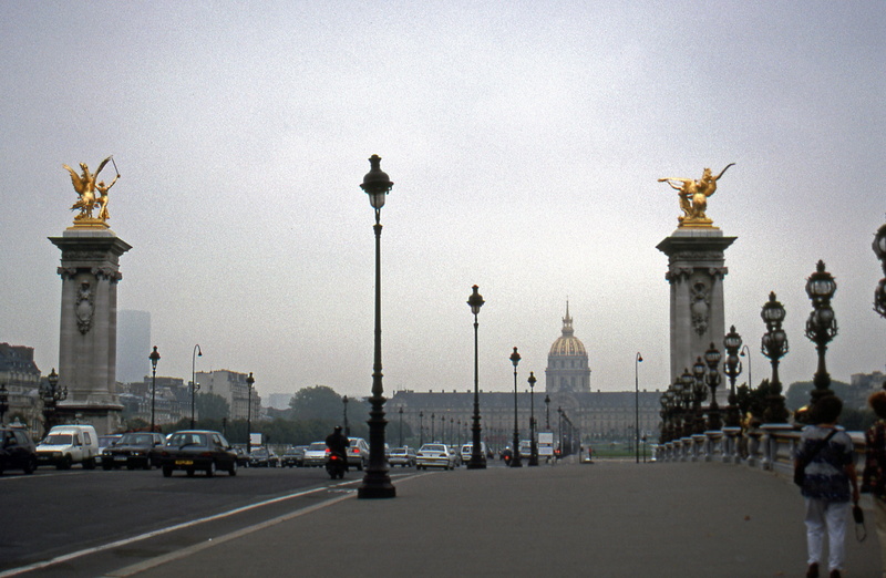 sky, statue, tourism, architecture, angel, outdoors, building exterior, france, invalides, the past, representation, architectural column, no people, travel destinations