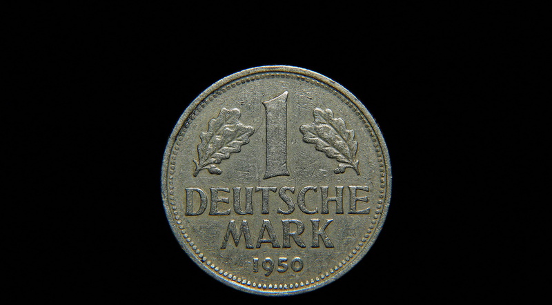 economy, single object, metal, mark, german mark, number, indoors, geometric shape, western script, finance, text, business, formerly, finance and economy