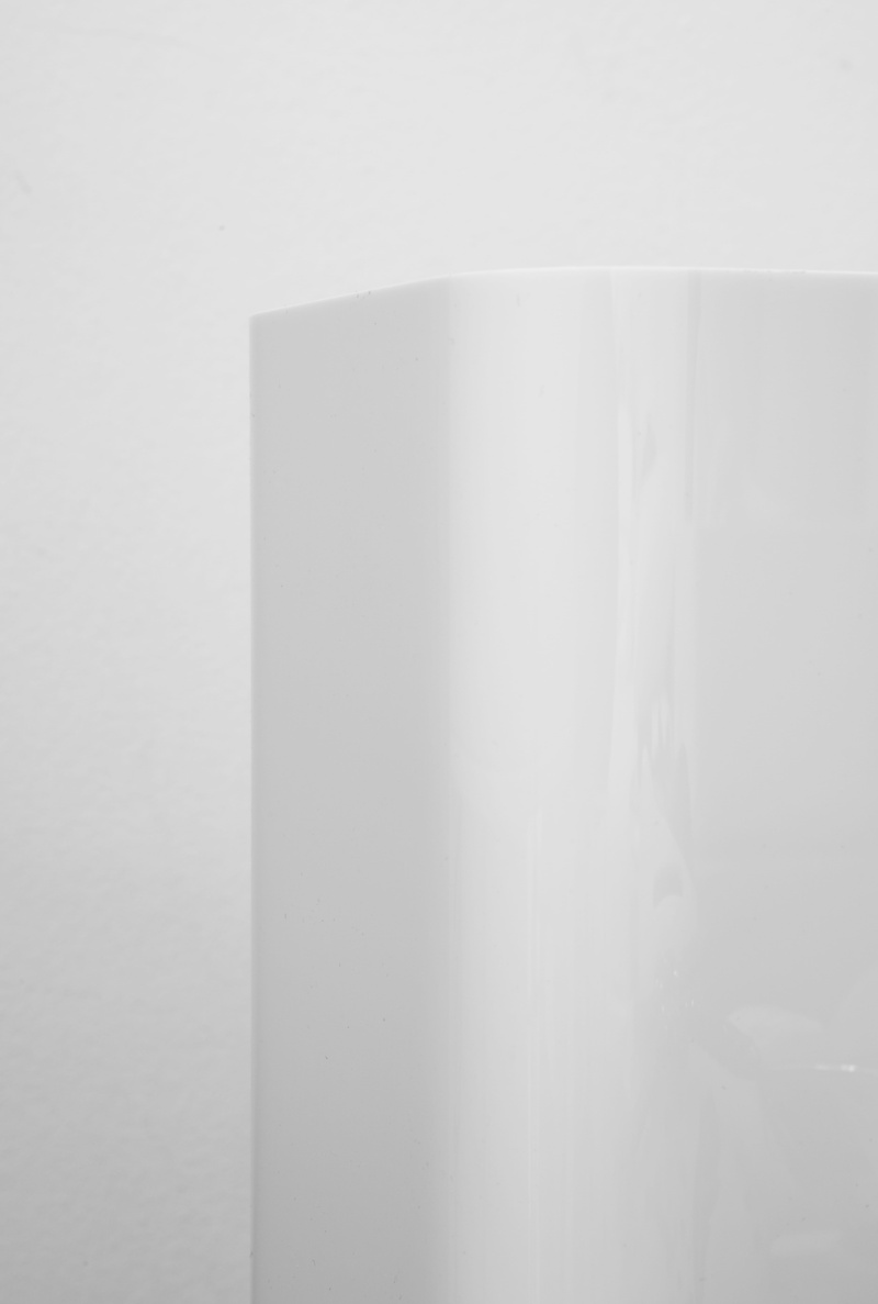 single object, purity, canada, studio shot, built structure, 5K, white color, close-up, simplicity, clean, copy space, absence, abstract, indoors, toronto