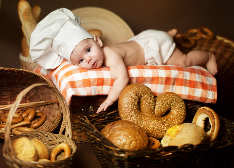 eyes closed, bread, lying down, wicker, Anna Levankova, one person, s, bagels, relaxation, cap, child, sleeping, children, container, 4K, fabric, food and drink