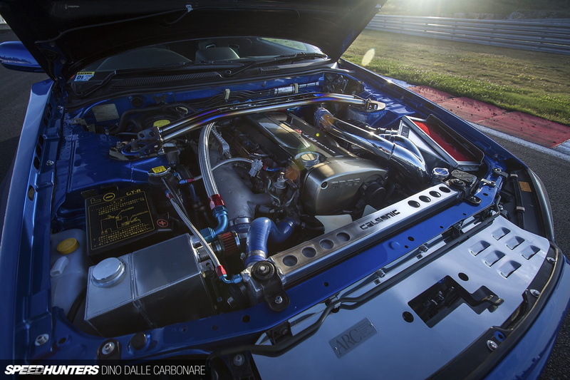 metal, complexity, vehicle interior, technology, motor vehicle, vehicle part, car, machinery, engine, vehicle, Speedhunters, land vehicle, stationary, connection